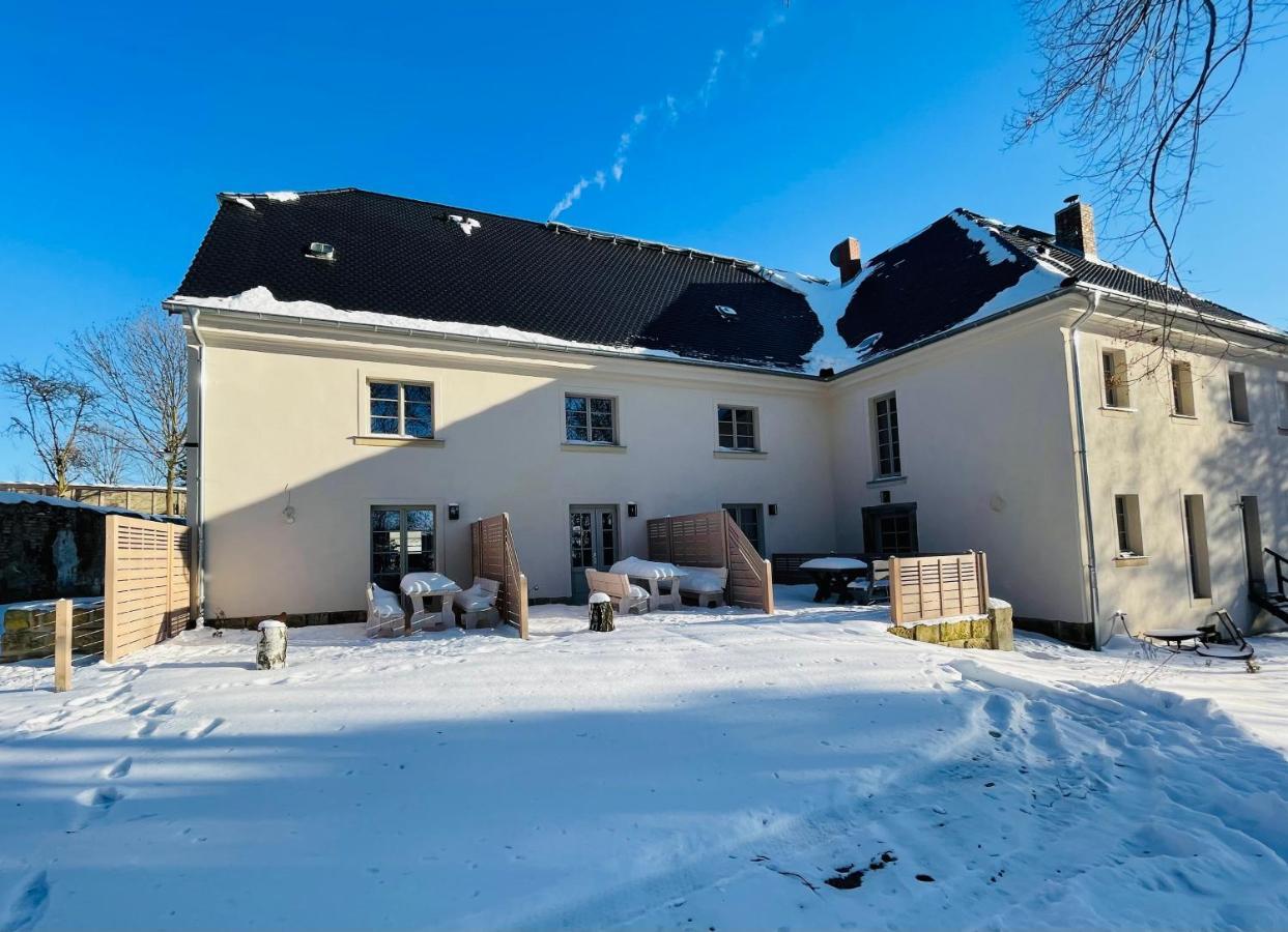 Farmhouse Eckartsberg Im Zittauer Gebirge - Gemuetliche Und Moderne Ferienwohnungen Mit Terrasse Exterior foto
